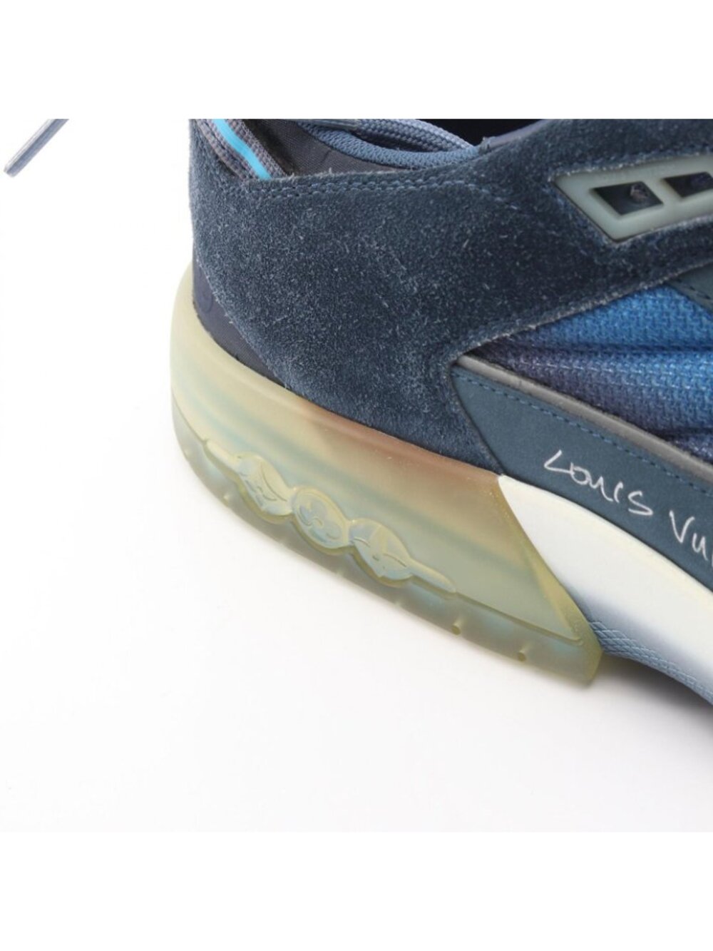 Louis Vuitton Sneakers Abu Line Suede - Picture 9 of 10